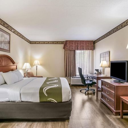 Quality Inn & Suites Bel Air I-95 Exit 77A Zewnętrze zdjęcie