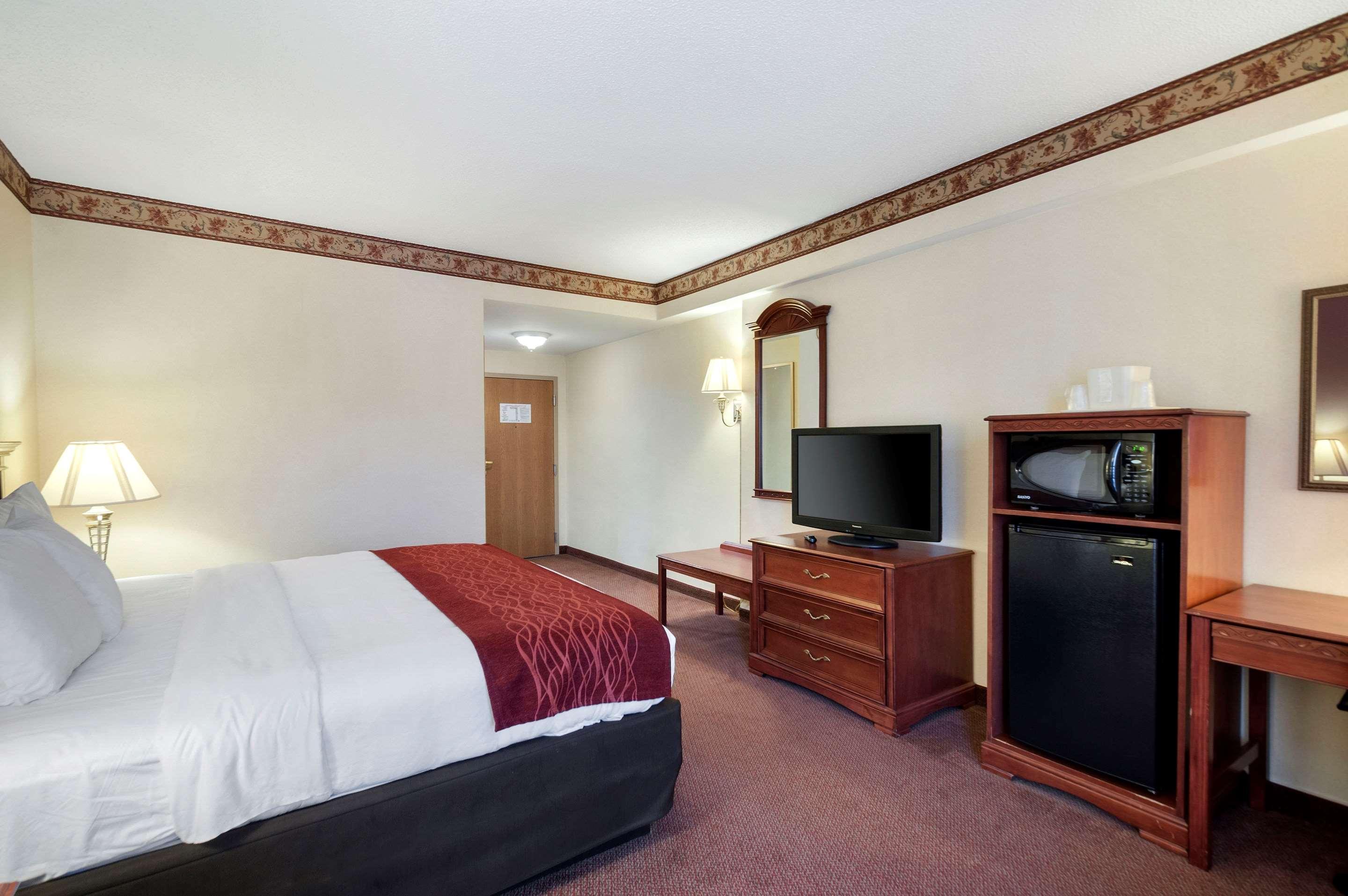 Quality Inn & Suites Bel Air I-95 Exit 77A Zewnętrze zdjęcie