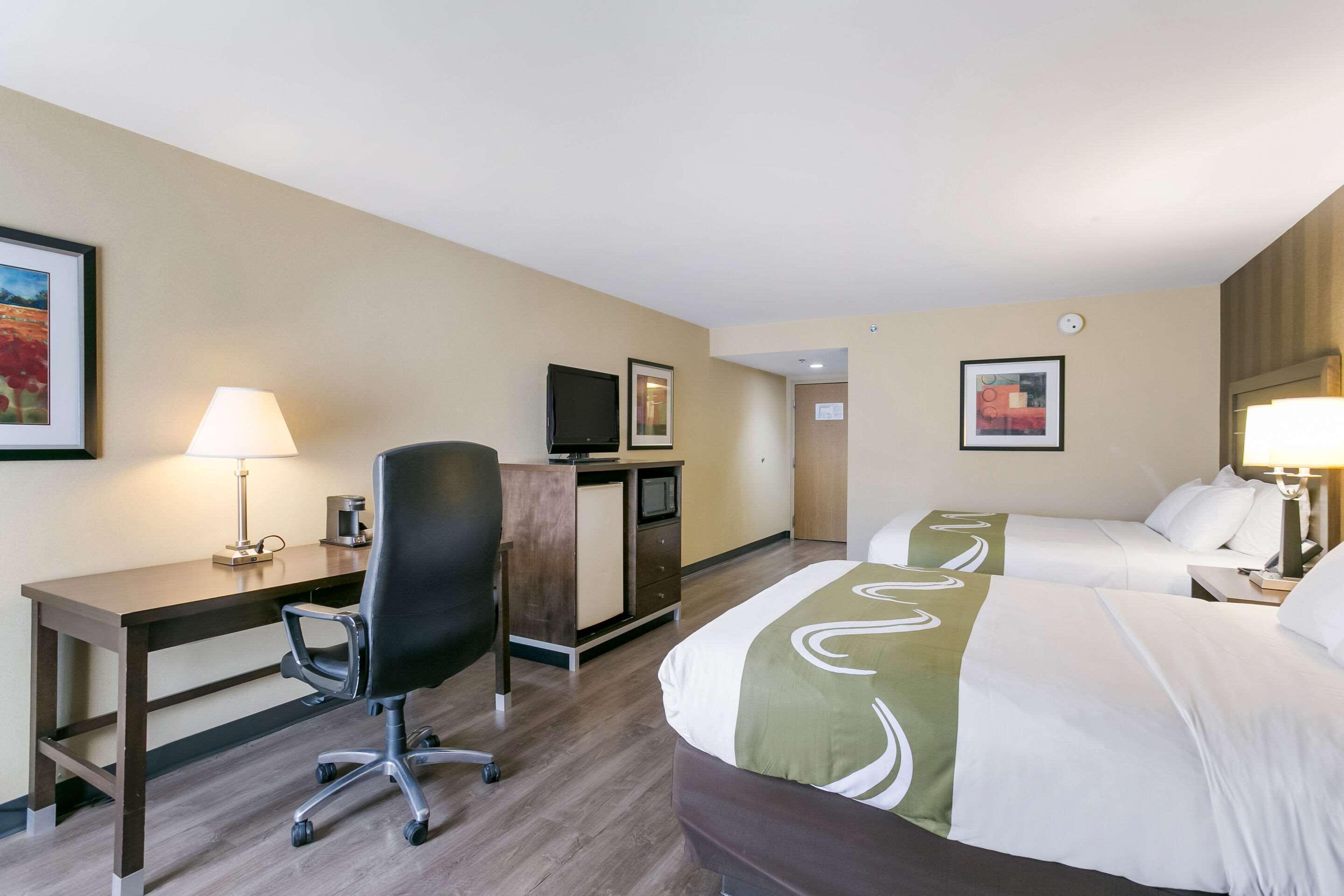 Quality Inn & Suites Bel Air I-95 Exit 77A Zewnętrze zdjęcie