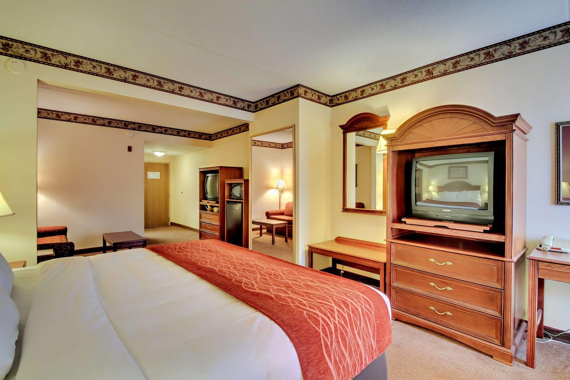 Quality Inn & Suites Bel Air I-95 Exit 77A Zewnętrze zdjęcie